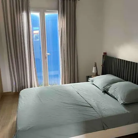 4 Chambres Avec Piscine Chauffee Et Jacuzzi, A 800m De La Des Sables Vigniers * Les Sables Vignier